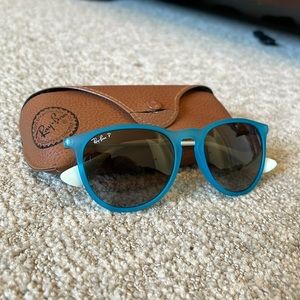 Ray-Ban Erika Semi Transparent light blue rubber mix RB4171